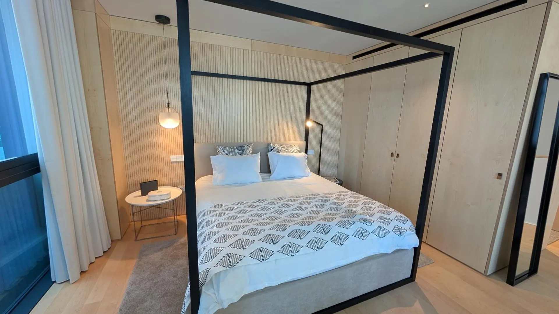 Apartment Savoy Residence City Loft - Style And Sophistication Funchal  Portugal